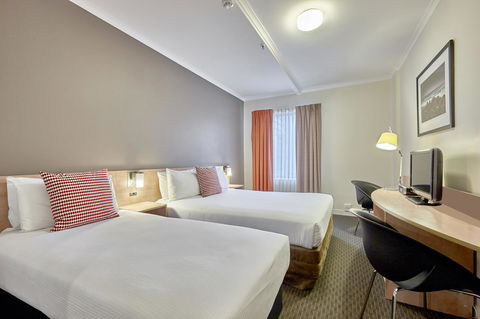 Ibis Perth - New Castle Tourism 7