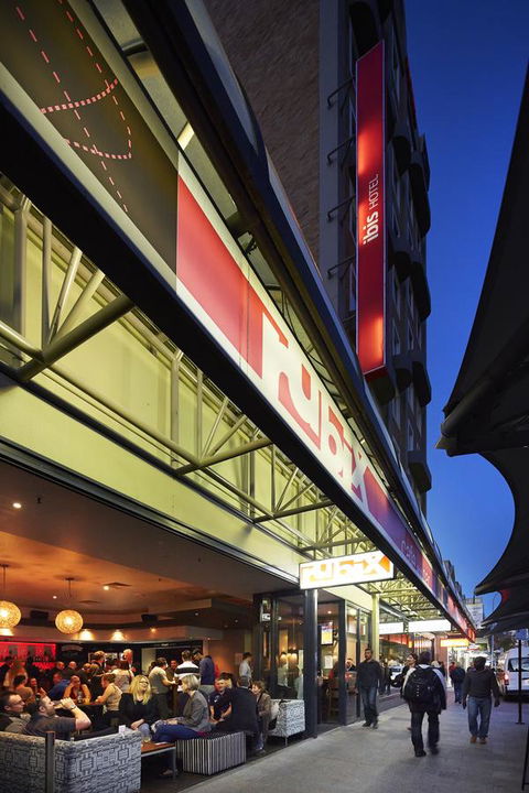 Ibis Perth - New Castle Tourism 17
