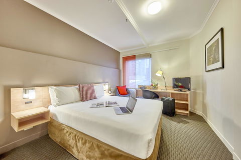 Ibis Perth - New Castle Tourism 13