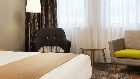 Holiday Inn Perth City Centre, An IHG Hotel - New Castle Tourism 23