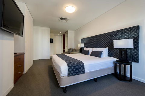 Mantra On Hay Perth - New Castle Tourism 14