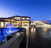 International on the Water Hotel - Newcastle Accommodation