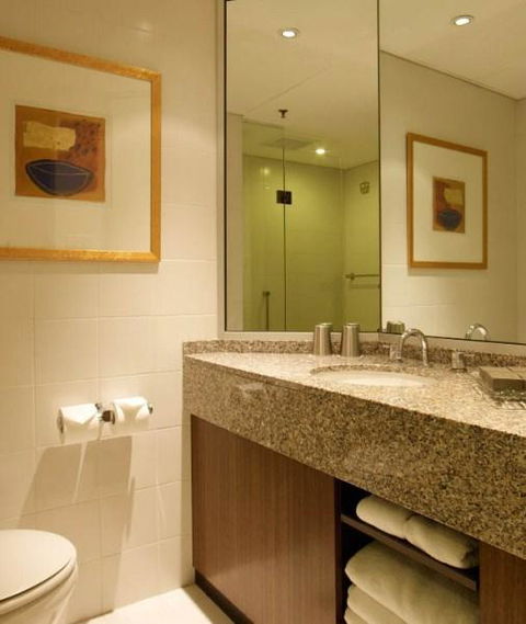 Residence On Langley Park - New Castle Tourism 3