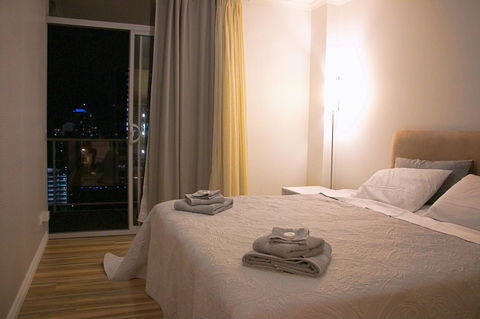 Centre Of Perth Whole Apartment W/view&spa&pool&wifi - New Castle Tourism 8