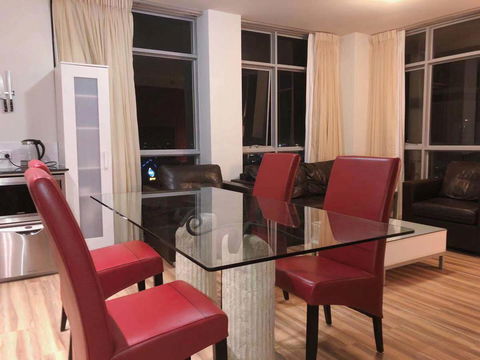 Centre Of Perth Whole Apartment W/view&spa&pool&wifi - New Castle Tourism 2