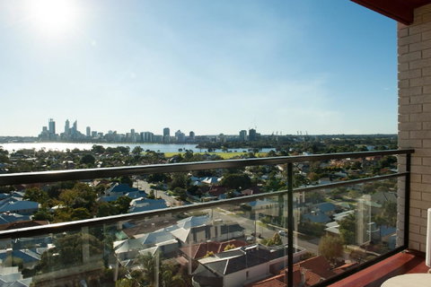 Metro Hotel Perth - Newcastle Accommodation 6