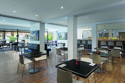 Mercure Perth On Hay - New Castle Tourism 5