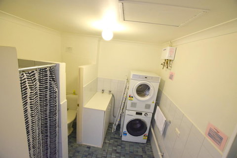 West Beach Lagoon 123 - Location & Views!!! - Newcastle Accommodation 9