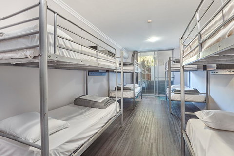 Nomads Byron Bay Backpackers - New Castle Tourism 31