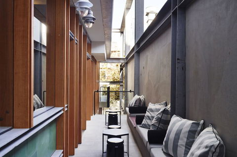 Alex Hotel - Newcastle Accommodation 24