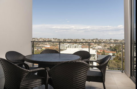 Ramada By Wyndham VetroBlu Scarborough Beach - Newcastle Accommodation 8