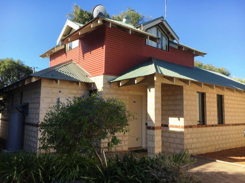 Amalfi Resort - Newcastle Accommodation 7