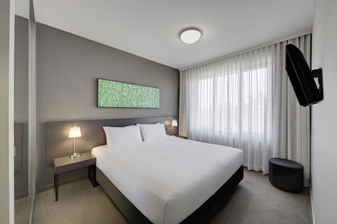 Punthill Norwest - Newcastle Accommodation 13