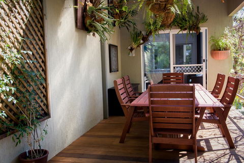 Nelson Bay Bed & Breakfast - New Castle Tourism 38