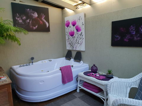 Nelson Bay Bed & Breakfast - New Castle Tourism 3