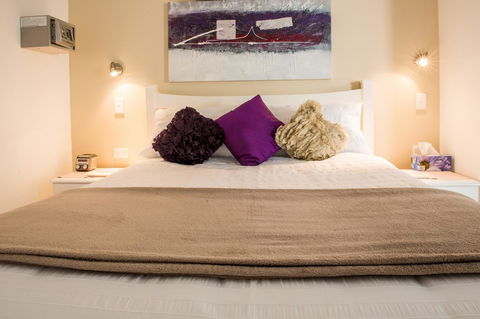 Nelson Bay Bed & Breakfast - New Castle Tourism 26