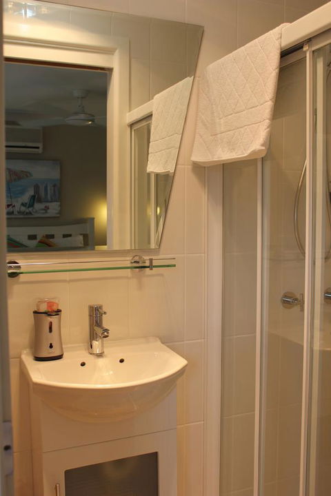 Nelson Bay Bed & Breakfast - New Castle Tourism 35