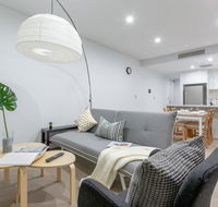 Inner City Stylish apt Walk to Green Square - New Castle Tourism