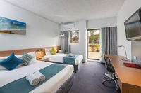 Book Miranda Accommodation Vacations New Castle Tourism New Castle Tourism