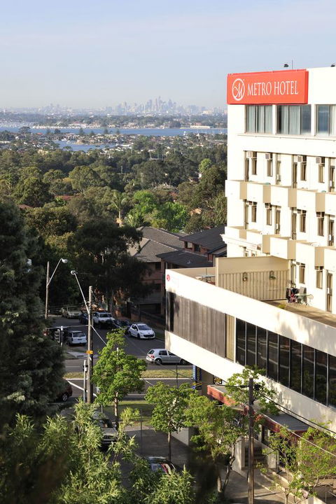 Metro Hotel Miranda - New Castle Tourism 20