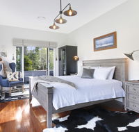 Romanz in the valley Luxury BB - Newcastle Accommodation