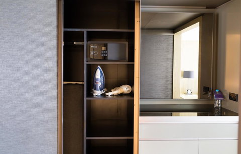 Hyatt Regency Sydney - Newcastle Accommodation 8