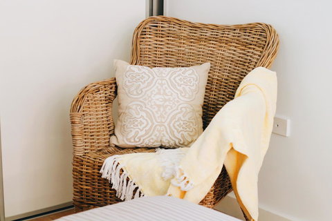 Modern & Cosy 2-Bedroom Apartment Hornsby - New Castle Tourism 5