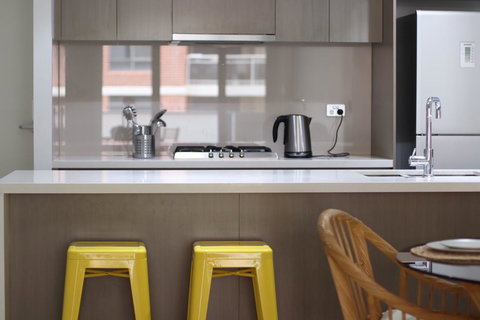 Modern & Cosy 2-Bedroom Apartment Hornsby - New Castle Tourism 8