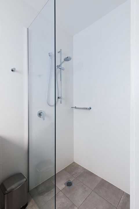 Alfred Apartments - Newcastle Accommodation 8