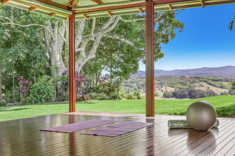 Byron Hinterland Villas - New Castle Tourism 3
