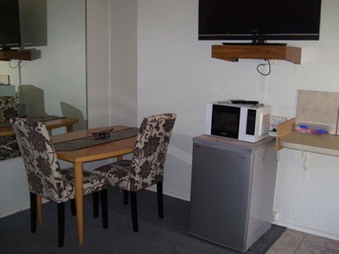 Glenwood Tourist Park & Motel - Newcastle Accommodation 10