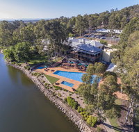 Oaks Cypress Lakes Resort - Newcastle Accommodation