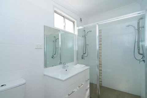 Huskisson Holiday Motel Cabins - Newcastle Accommodation 31