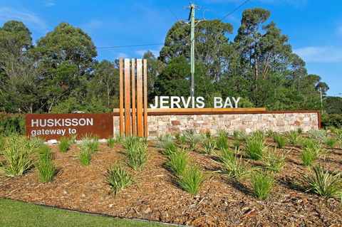 Huskisson Holiday Motel Cabins - Newcastle Accommodation 23