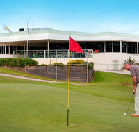 cluBarham Golf Resort - Newcastle Accommodation