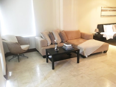 Santai 321 Beachside Studio - Newcastle Accommodation 5