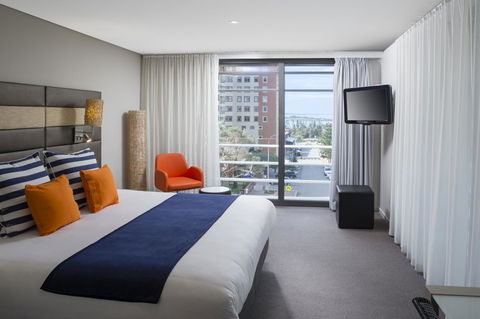 Novotel Newcastle Beach - New Castle Tourism 13