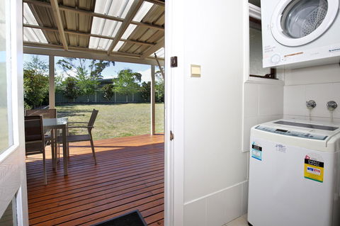 Hayes Beach House I Award Winner I 4 Mins To Beach - New Castle Tourism 15
