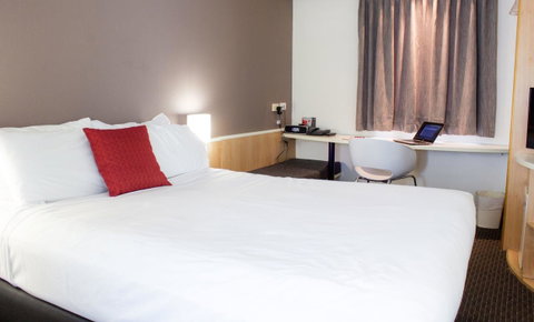 Ibis Newcastle - Newcastle Accommodation 3