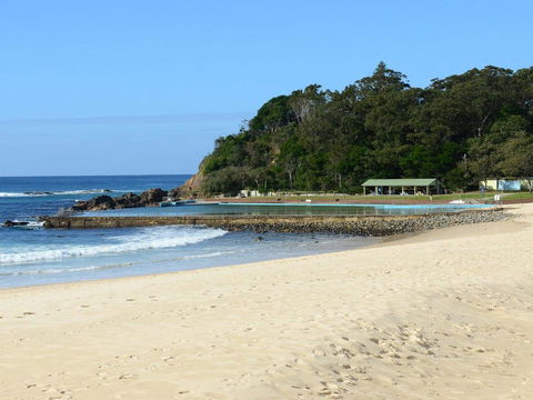 The Breakers 13 - New Castle Tourism 4