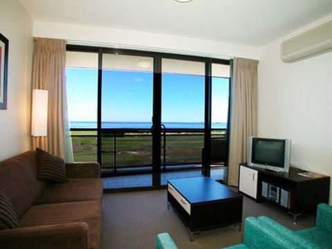 Best Western City Sands - New Castle Tourism 11