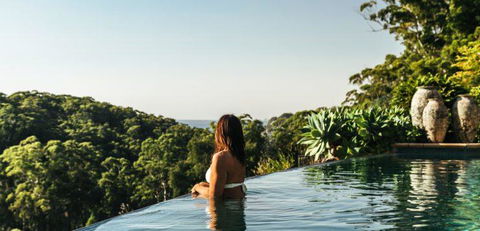 The Outlook Cabana - Newcastle Accommodation 2