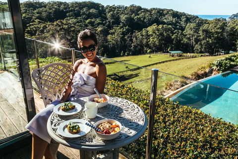 The Outlook Cabana - Newcastle Accommodation 3