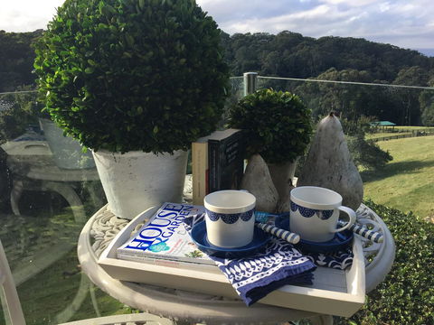 The Outlook Cabana - Newcastle Accommodation 9