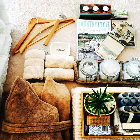 The Outlook Cabana - Newcastle Accommodation 8