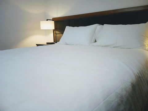 Winning Post Motor Inn - New Castle Tourism 1