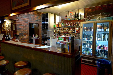 Winning Post Motor Inn - New Castle Tourism 18