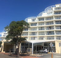 Ettalong Beach Premium Waterview Apartments - Newcastle Accommodation
