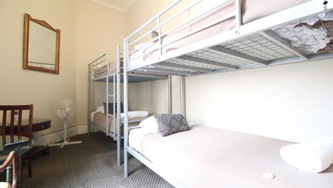 Woolbrokers Hotel - New Castle Tourism 2
