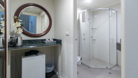 Woolbrokers Hotel - New Castle Tourism 38